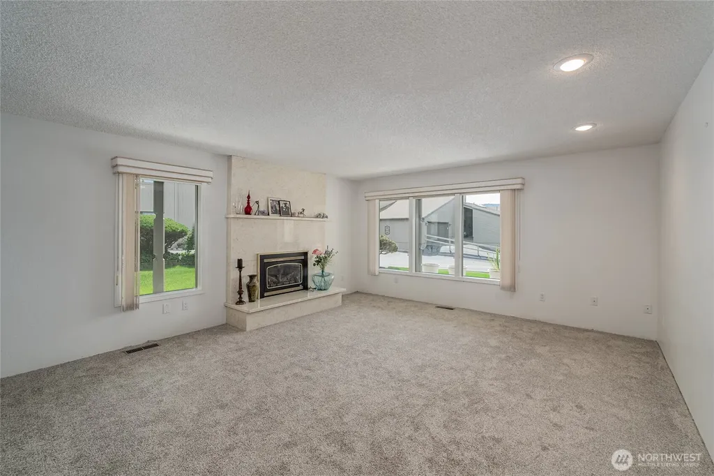 225 NE 19th Street East Wenatchee WA 98802