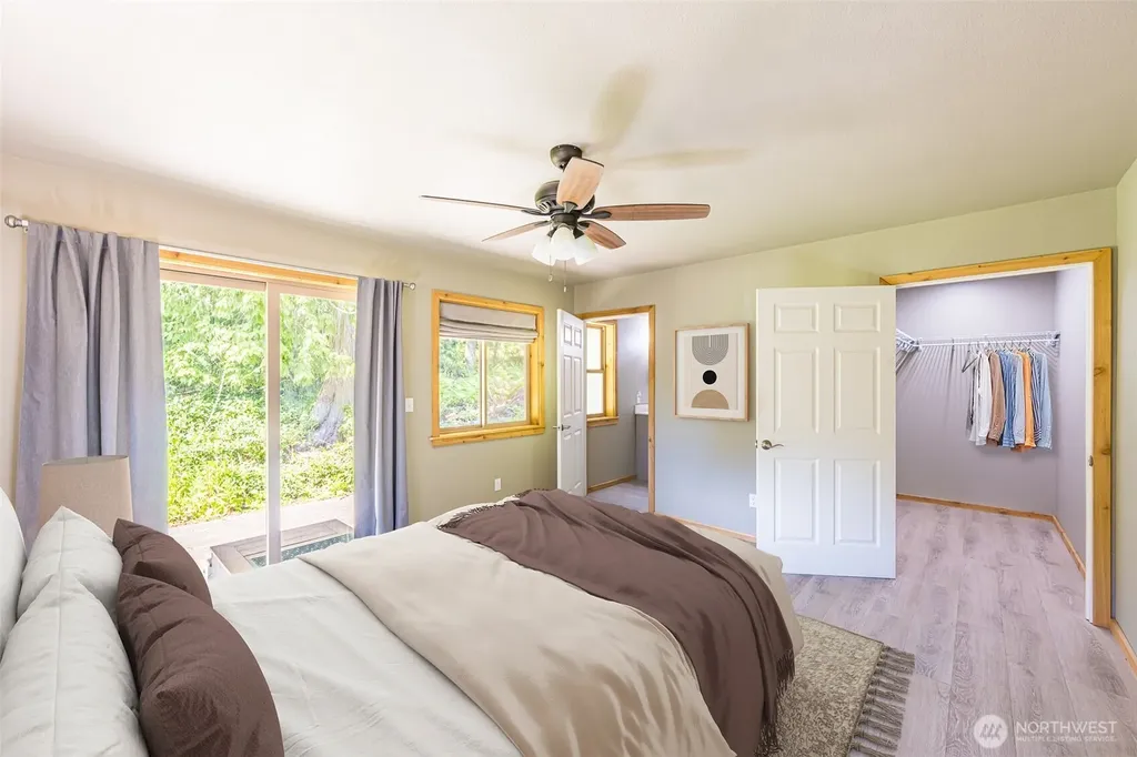 530 Montgomery Lane Port Ludlow WA 98365