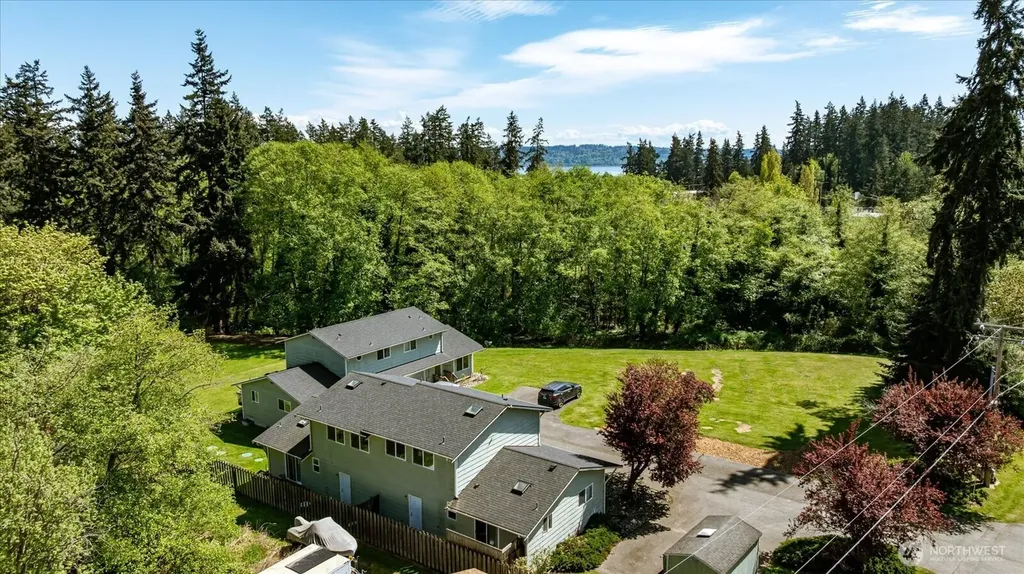 6305 Bob Galbreath Road Clinton WA 98236