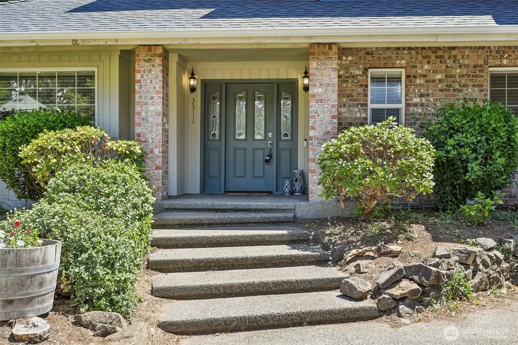 3311 11th Avenue Ct NW Gig Harbor WA 98335