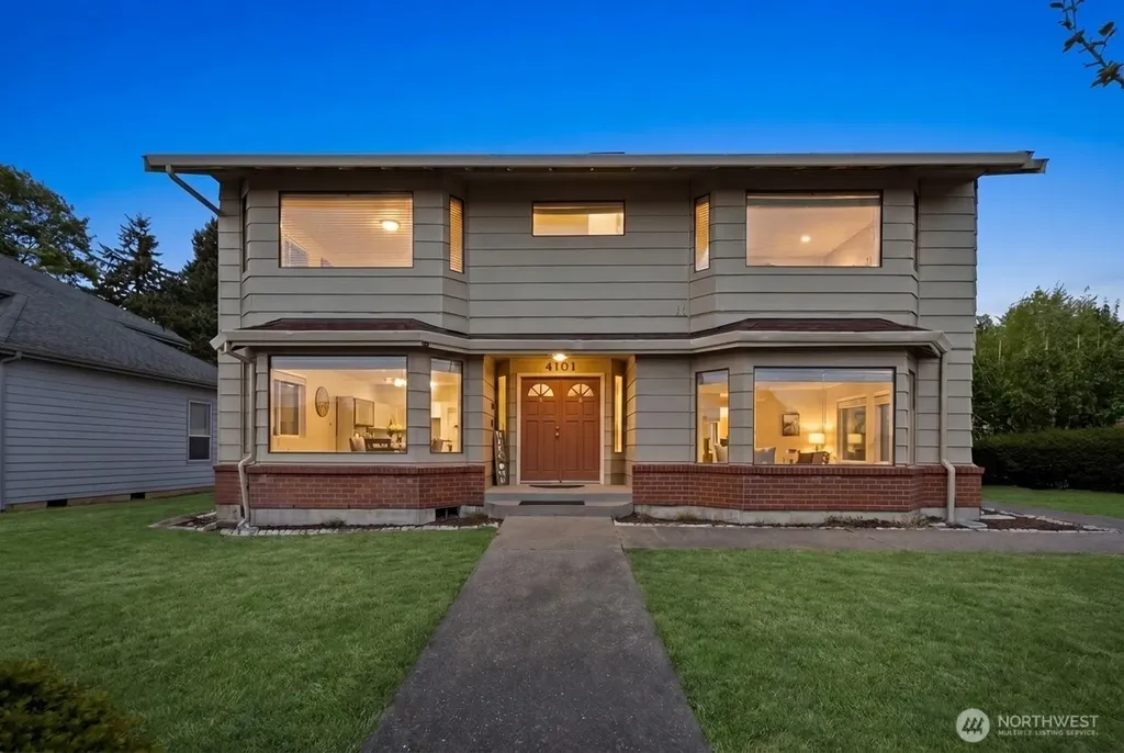 4101 Browns Point Boulevard NE Tacoma WA 98422