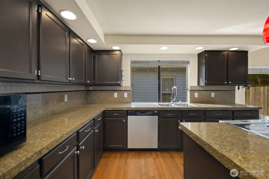 4101 Browns Point Boulevard NE Tacoma WA 98422