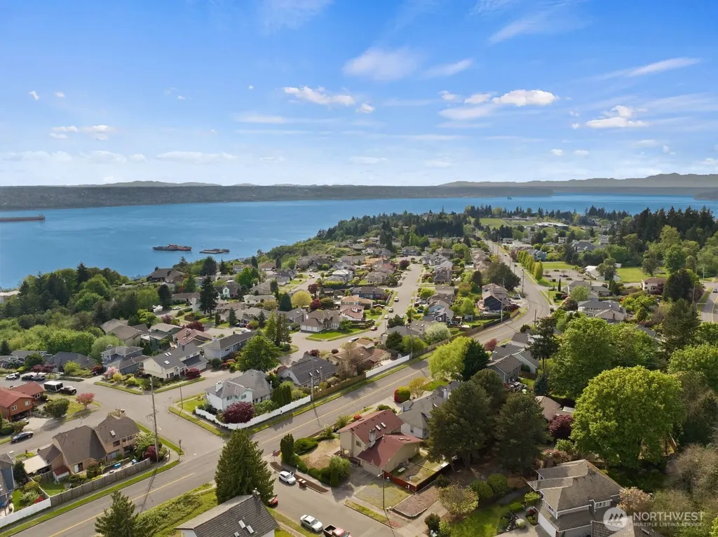 4101 Browns Point Boulevard NE Tacoma WA 98422