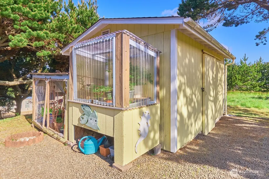 29411 K Lane Ocean Park WA 98640