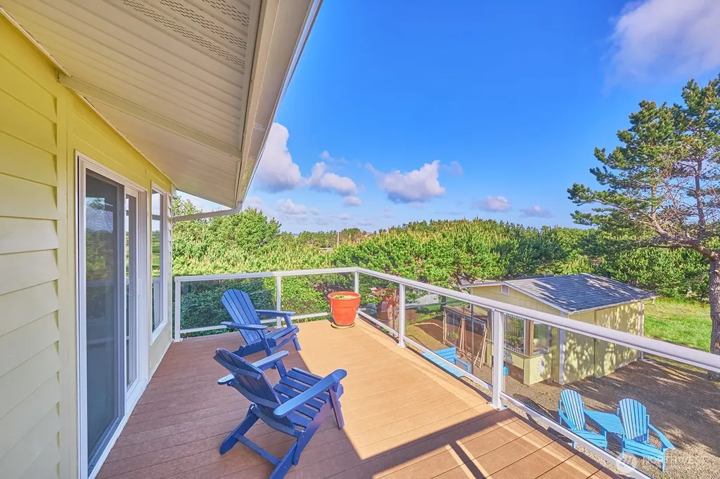 29411 K Lane Ocean Park WA 98640
