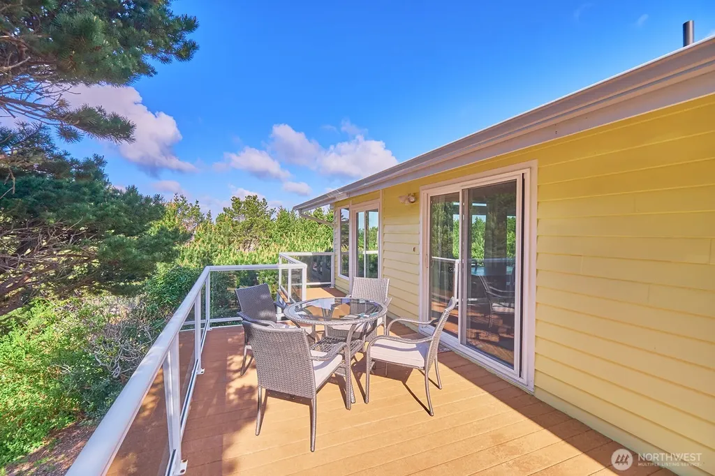 29411 K Lane Ocean Park WA 98640