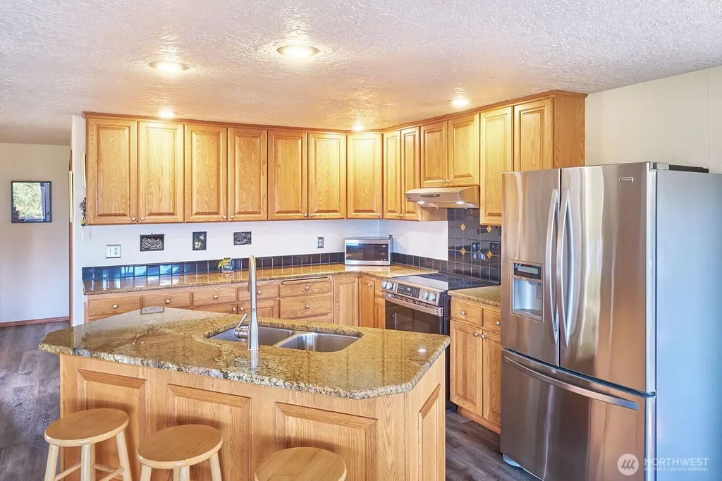 29411 K Lane Ocean Park WA 98640