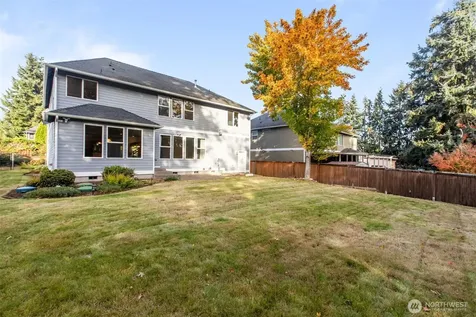 8110 113th Street Ct E Puyallup WA 98373