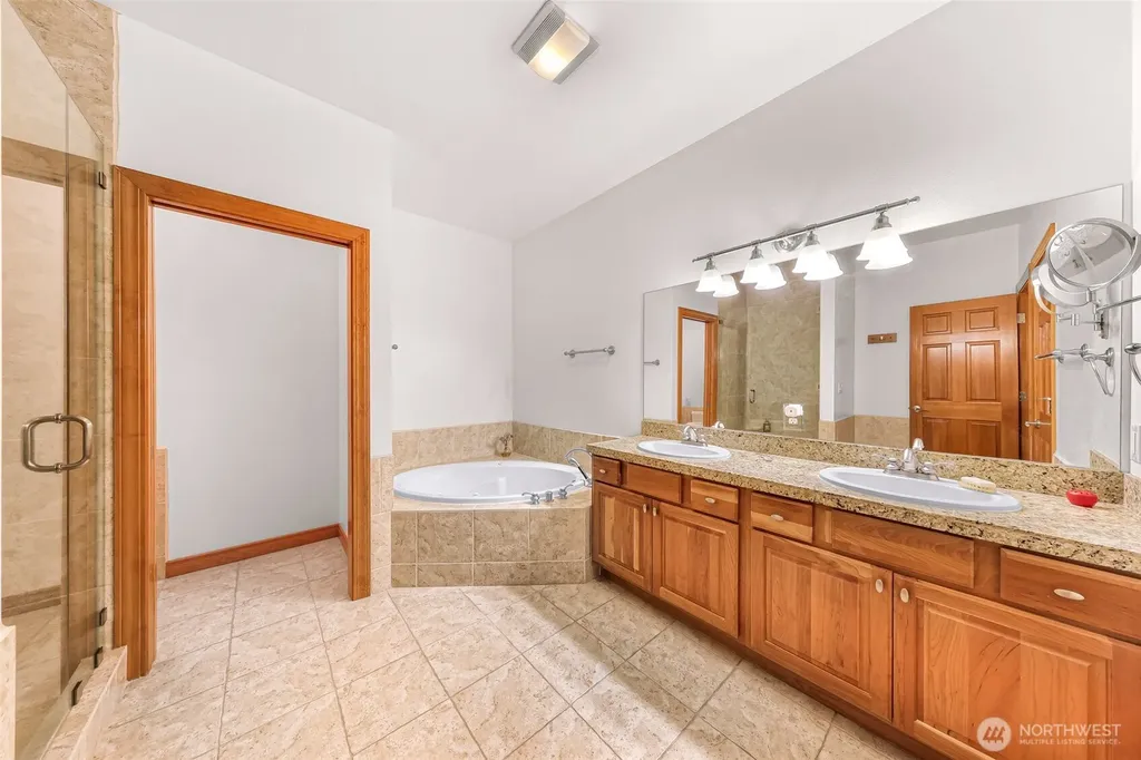2008 Greenview Lane Lynden WA 98264