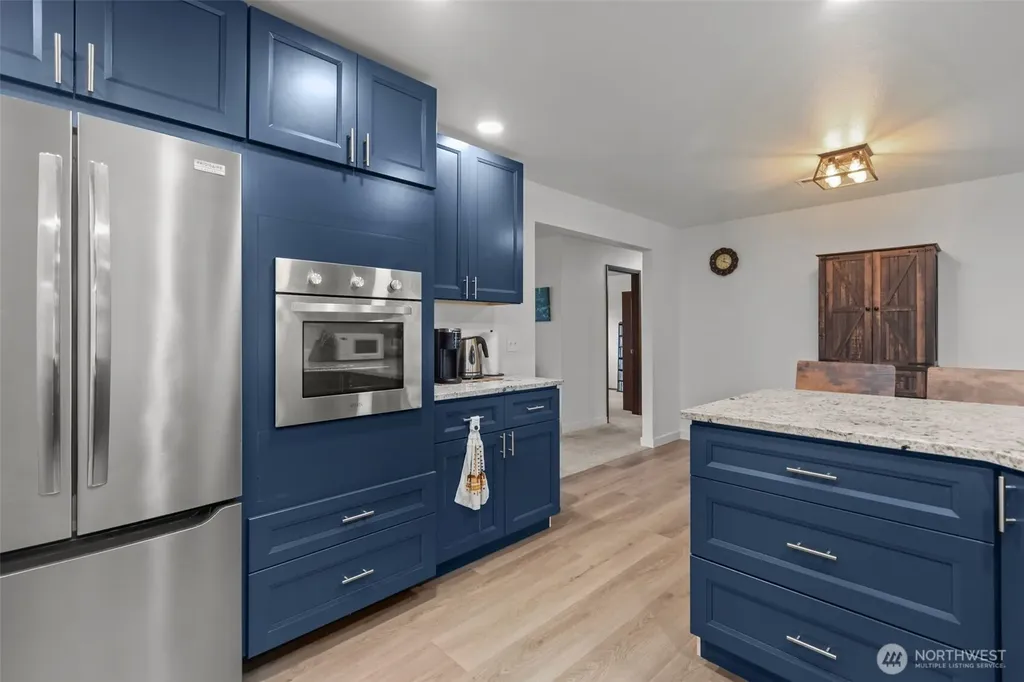 2335 SW 342nd Street Federal Way WA 98023