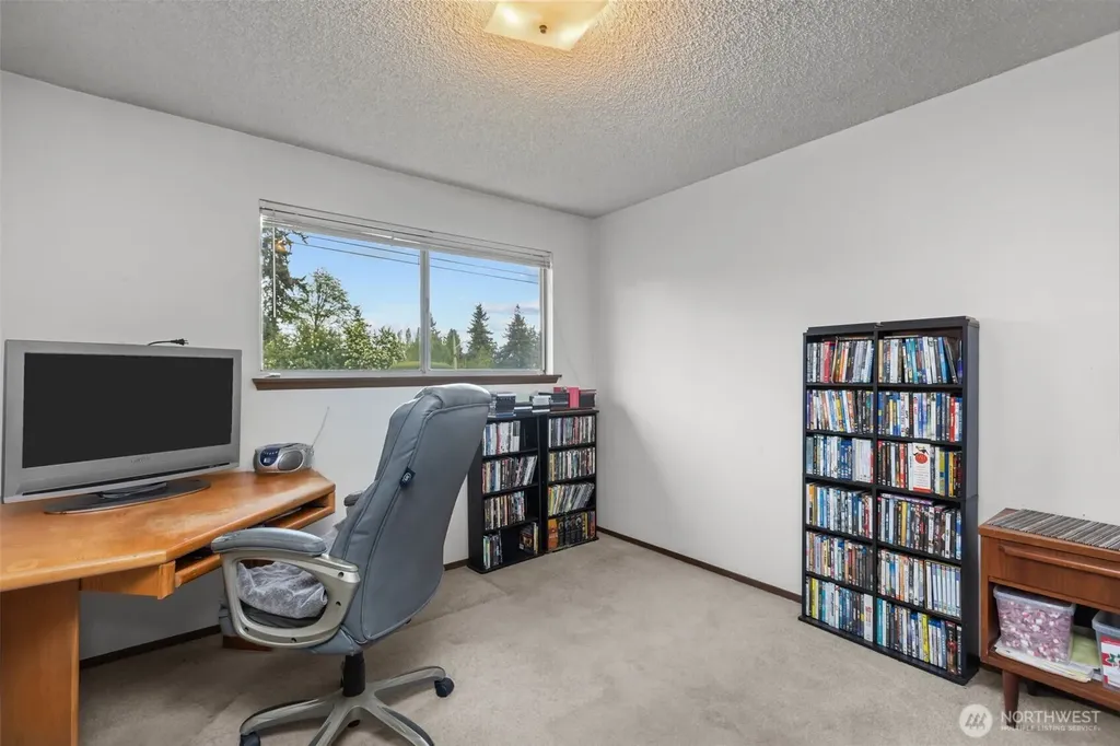 2335 SW 342nd Street Federal Way WA 98023