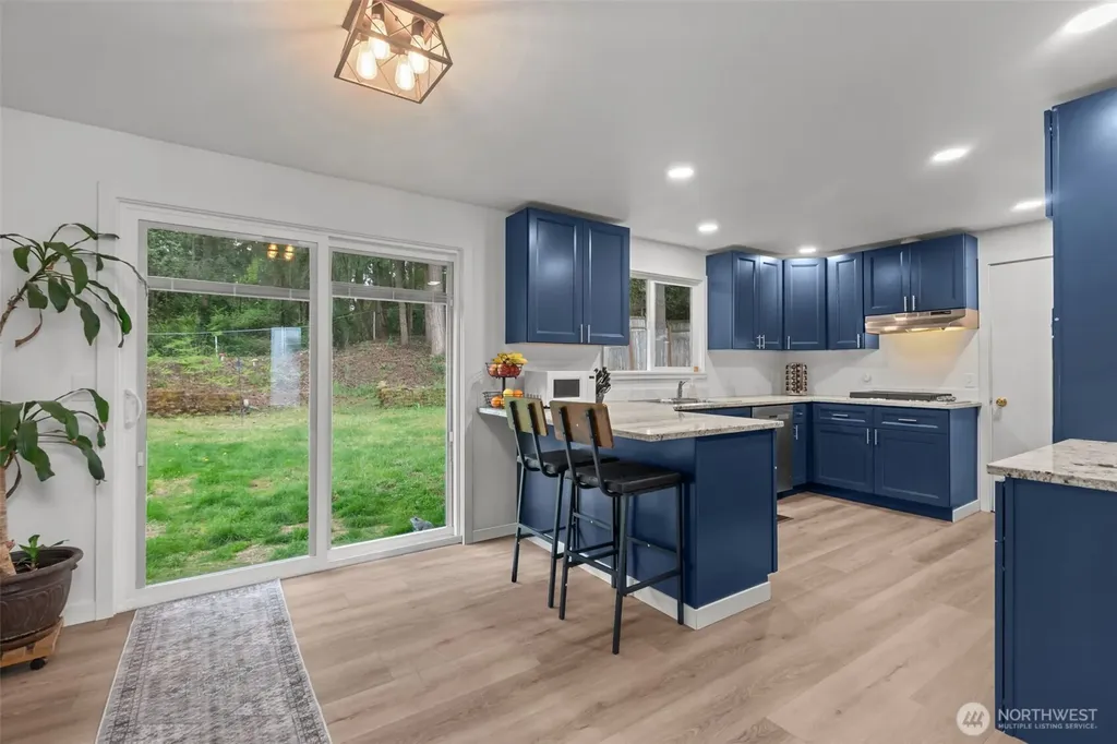2335 SW 342nd Street Federal Way WA 98023