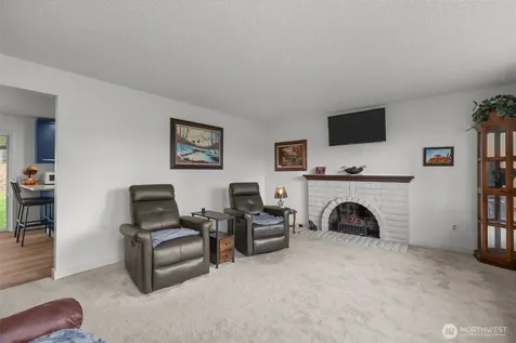 2335 SW 342nd Street Federal Way WA 98023