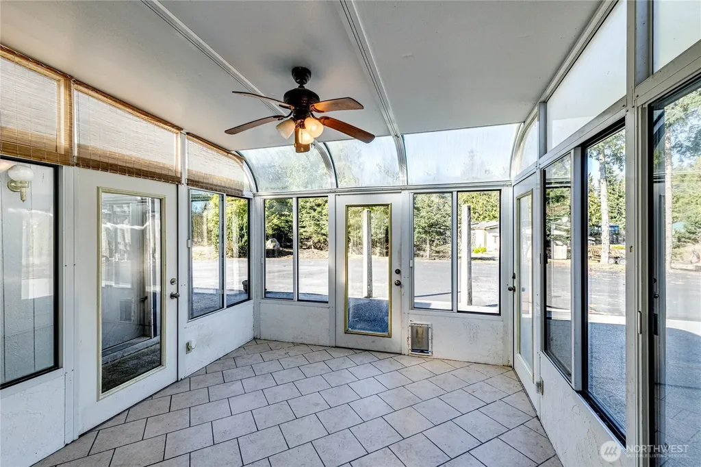 3962 Deer Park Road Port Angeles WA 98362