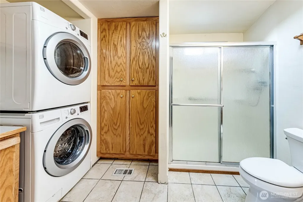 3962 Deer Park Road Port Angeles WA 98362