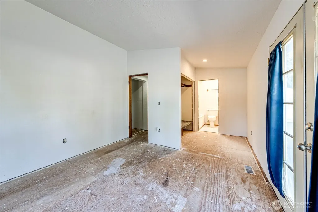 3962 Deer Park Road Port Angeles WA 98362