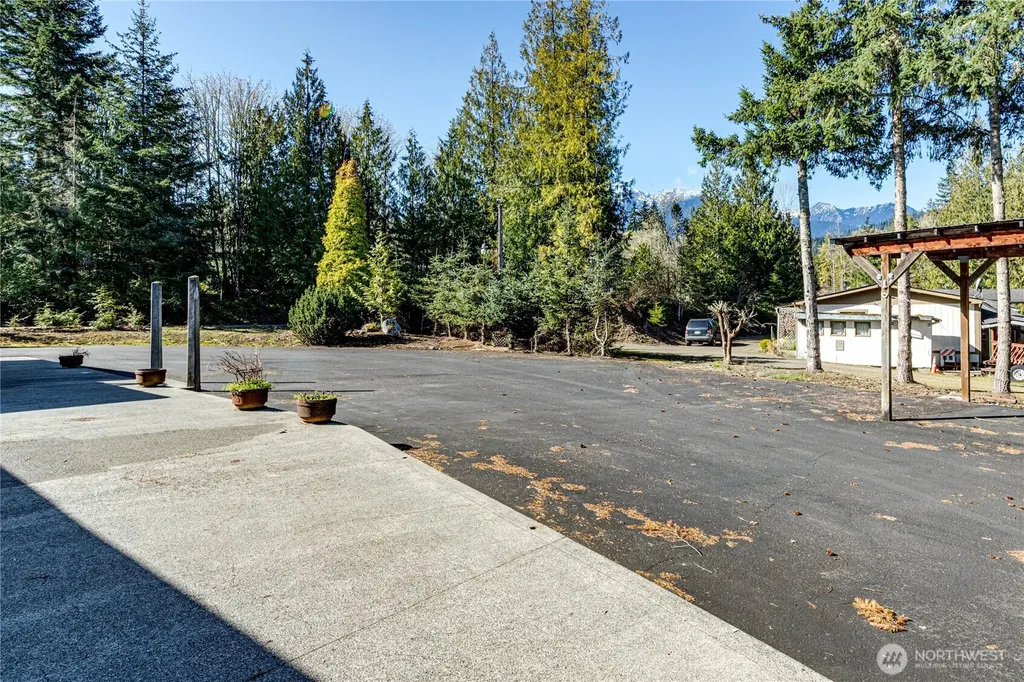 3962 Deer Park Road Port Angeles WA 98362