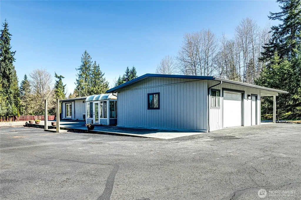 3962 Deer Park Road Port Angeles WA 98362