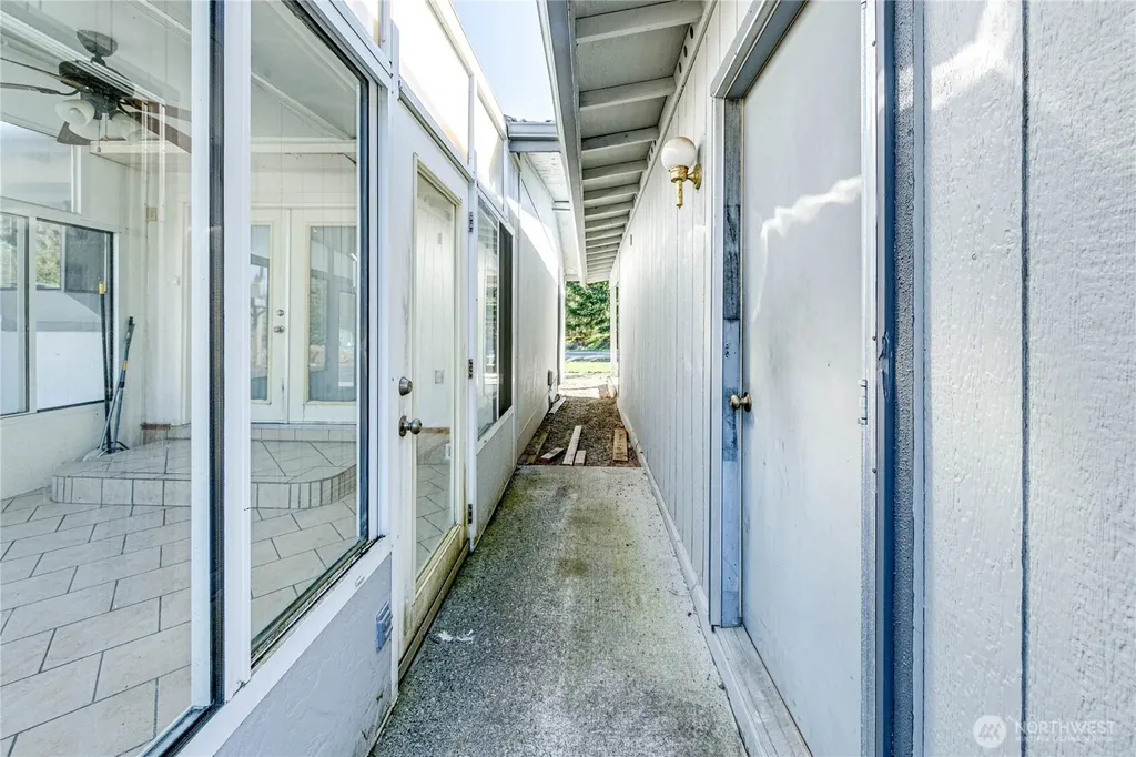 3962 Deer Park Road Port Angeles WA 98362