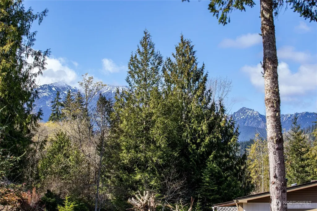 3962 Deer Park Road Port Angeles WA 98362