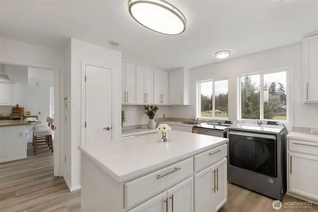 14110 Glenwood Road SW Port Orchard WA 98367