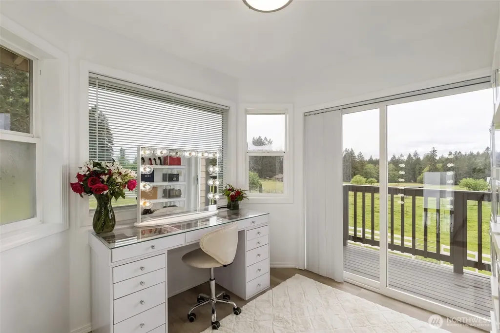 14110 Glenwood Road SW Port Orchard WA 98367