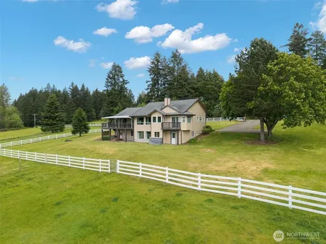 14110 Glenwood Road SW Port Orchard WA 98367