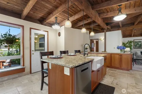 336 N 160th Street Shoreline WA 98133