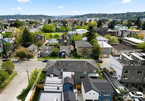 6505 19th Avenue NW Seattle WA 98117