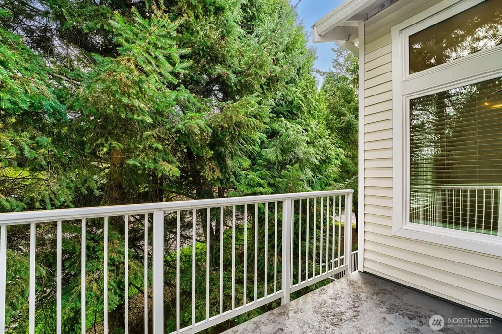22122 41st Avenue S Kent WA 98032