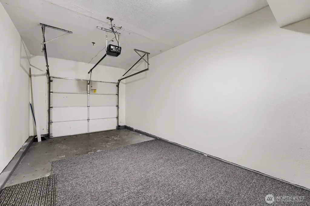 22122 41st Avenue S Kent WA 98032