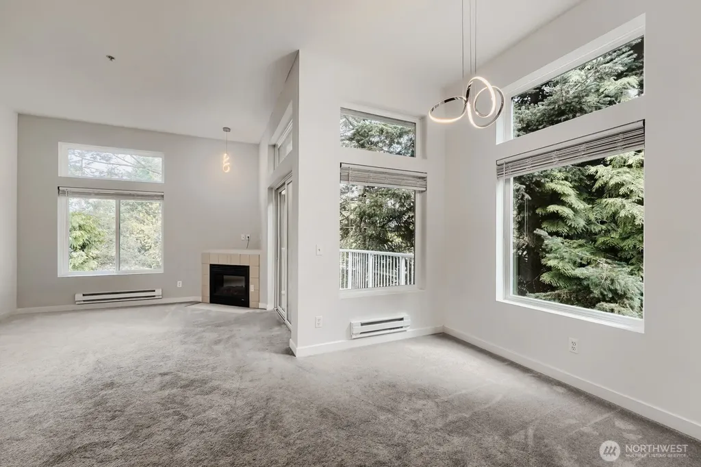 22122 41st Avenue S Kent WA 98032