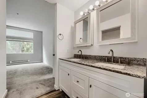 22122 41st Avenue S Kent WA 98032