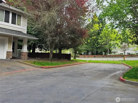 22122 41st Avenue S Kent WA 98032