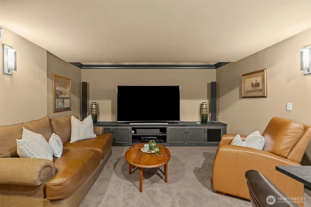 5618 Old Stump Drive NW Gig Harbor WA 98332