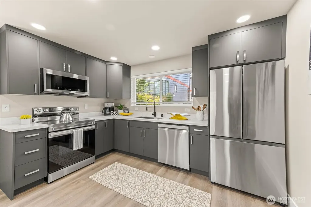 1411 26th Avenue Seattle WA 98122