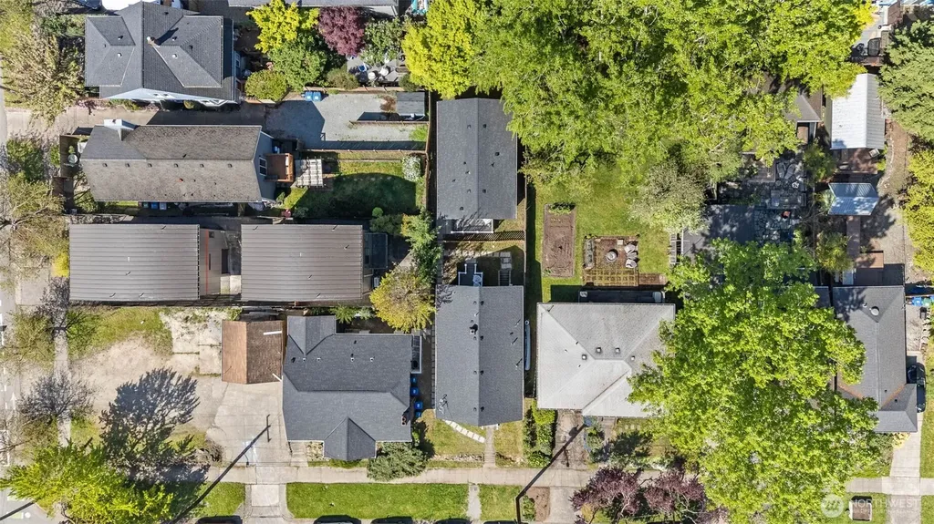 1411 26th Avenue Seattle WA 98122