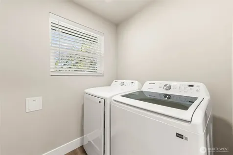 1411 26th Avenue Seattle WA 98122