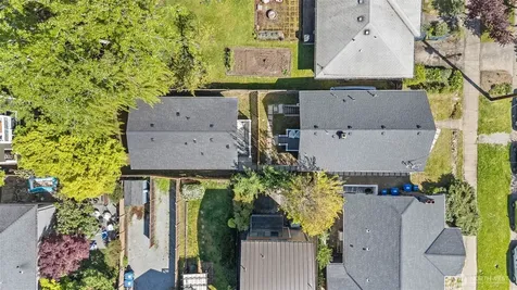 1411 26th Avenue Seattle WA 98122