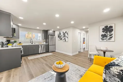 1411 26th Avenue Seattle WA 98122