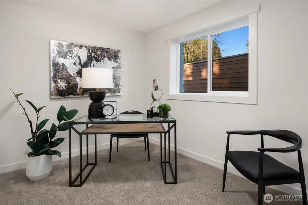 1023 109th Avenue SE Bellevue WA 98004