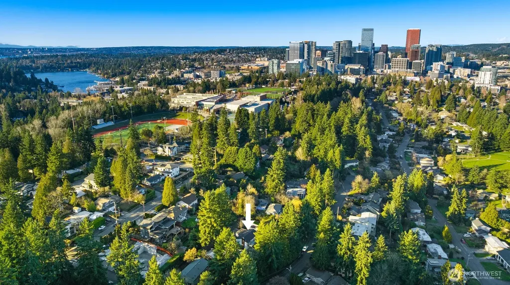 1023 109th Avenue SE Bellevue WA 98004