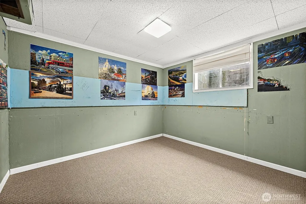 3311 Heather Place W University Place WA 98466
