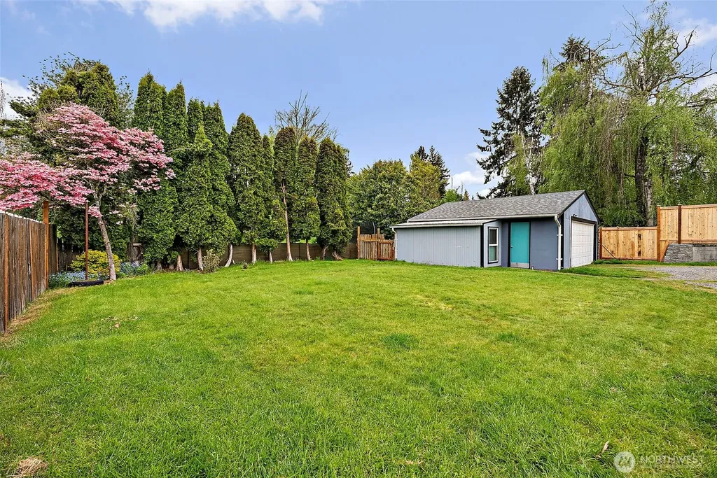 3311 Heather Place W University Place WA 98466