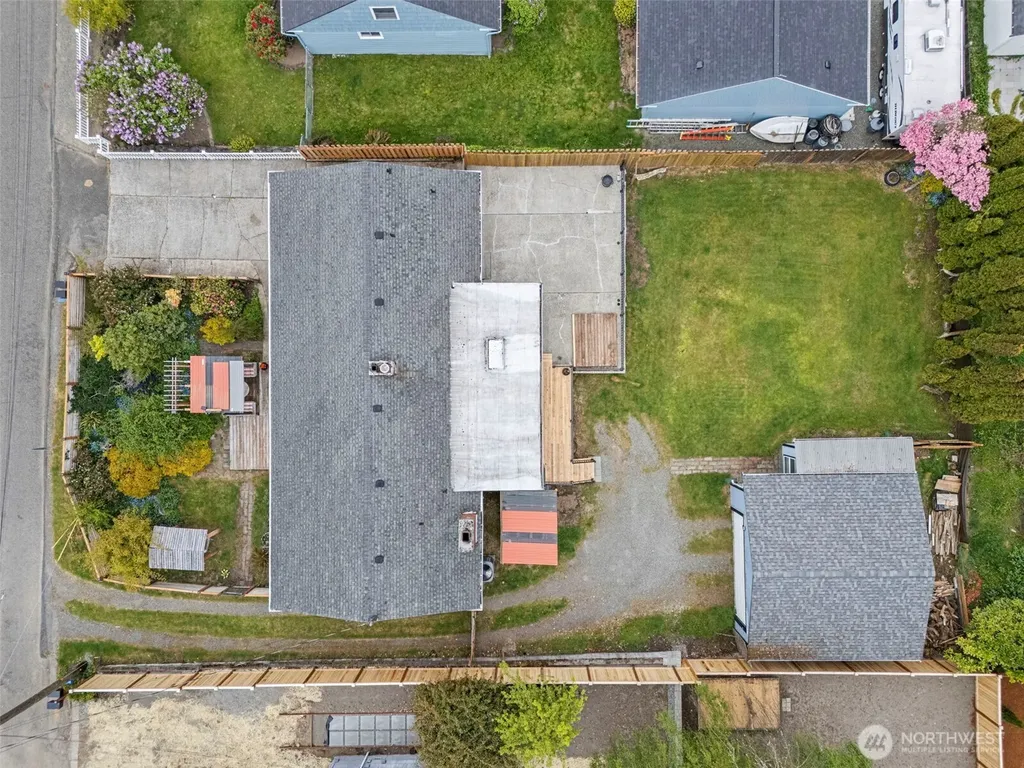 3311 Heather Place W University Place WA 98466