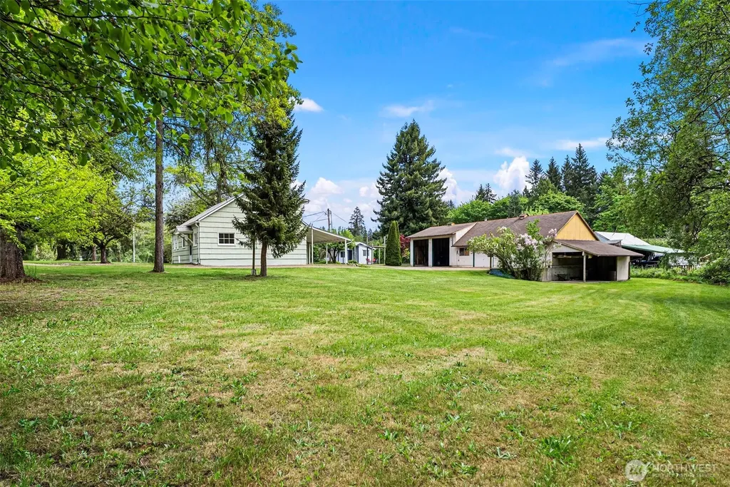 135 NW Walker Road Poulsbo WA 98370