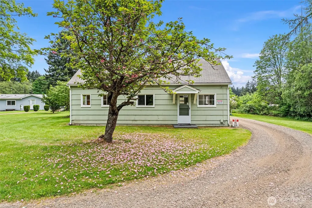 135 NW Walker Road Poulsbo WA 98370