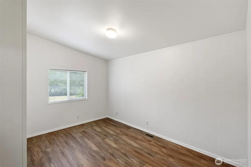 135 NW Walker Road Poulsbo WA 98370