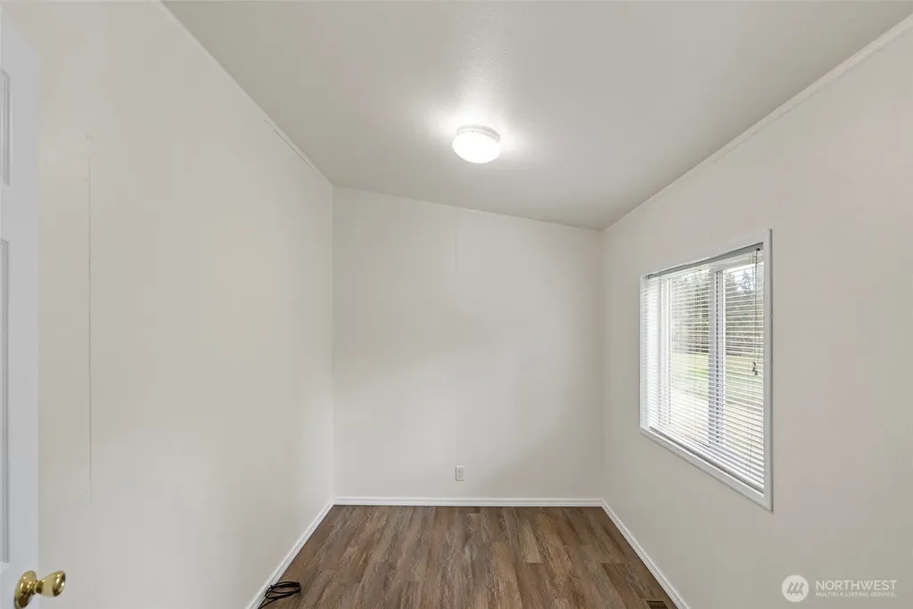 135 NW Walker Road Poulsbo WA 98370