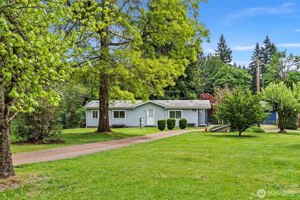 135 NW Walker Road Poulsbo WA 98370